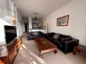 Refurbished First Line Reformado la Primera Linea del Maar