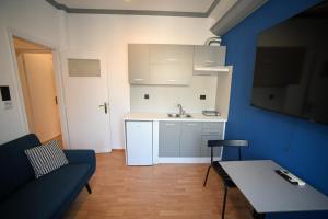 Acropolis Open Sky Family by Zeus Suites