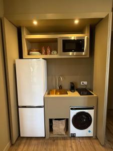 STUDIO SPACIEUX TOUT CONFORT CITE IMPERIALE