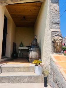 LOstal des Embruscalles