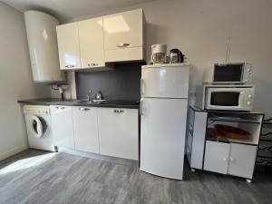 Appartements MORIANI PLAGE - 3 pieces climatise 4 a 6 couchages D1 : photos des chambres