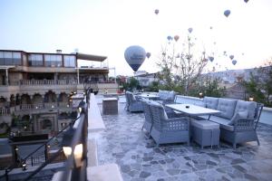 Capavista Cave House