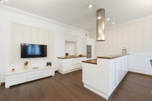 Divon Luxury Apartments by Wawel Castle
