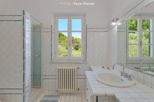 Villa Grecale, Terre Marine