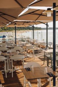 Hotels Beach Hotel - Le Grand Chalet : photos des chambres