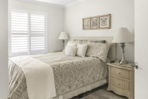 Isla del Sol Condos for Rent