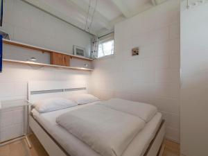 Holiday Home near Sint Maartenszee Beach