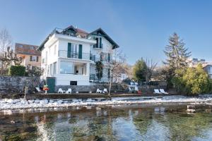 La Villa du Lac - Appartements de vacances - Les pieds dans l-eau : photos des chambres