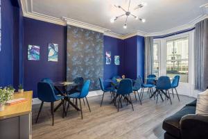 Room 8 ,double room with private bathroom with optional additional single room room 7 for third guest, 23 Deganwy Avenue