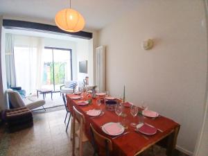 Maisons de vacances Large house 11 people 4 bedrooms with outdoor near Lille city center : photos des chambres