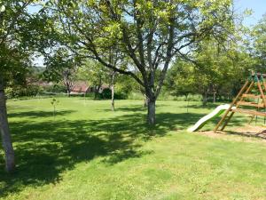 Maisons de vacances Terre De Pierres - Gite Aventurine : photos des chambres