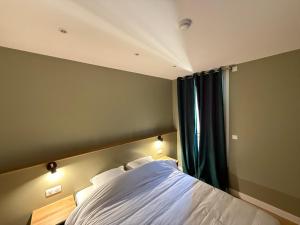Hotels Alma Hotel : photos des chambres