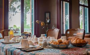 B&B / Chambres d'hotes Mille et une feuilles : photos des chambres