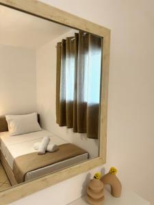 Sempre, Florida Suites, Kythira