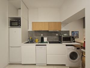 The Artist - Hypercentre