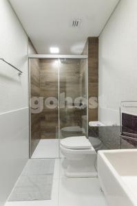 Apartment located steps from Shopping del Sol