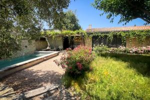 Maisons de vacances Gite tout confort - jardin et piscine chauffee : photos des chambres