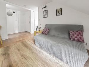 Appartements Charmant studio - vue parc- proche transports : photos des chambres