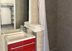 Hotels Hotel Le Carnon : photos des chambres