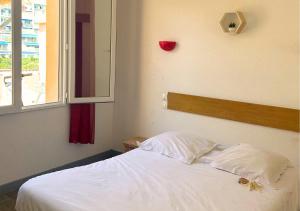 Hotels Hotel Le Carnon : photos des chambres