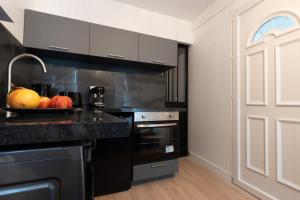 Appartements Velvet Room - 2 prs - Love Room - Jacuzzi : photos des chambres