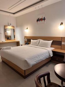 4 Guys Hotel