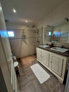 Villas Maison familiale avec Mazet et grande piscine Uzes : photos des chambres