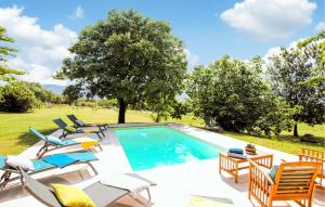 Maisons de vacances Stunning Home In Malataverne With Wifi : photos des chambres