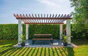 2 Bedroom Awesome Home In Fazana 