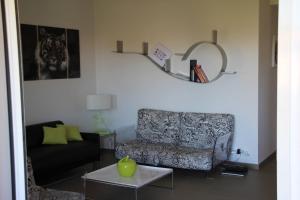 La corse les pieds dans leau