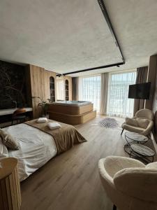 Alpine Oasis - Silver Mountain