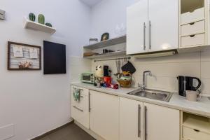 Aurora Vatican House