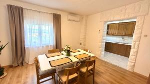 Modern apartment Kali - with panoramic view