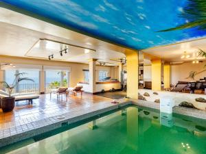 Villa Toscana Indoor & Outdoor Pool