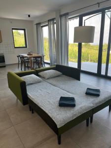 Cheerful 3 bedroom villa with pool in nature