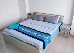 Thiantong seaview beachfront seaside condo 30m to Jomtien beach