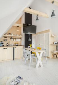 Studio with Mountain View room in TatryTop Zakopiańskie Tarasy Premium & SPA