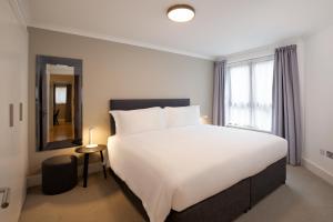 One-Bedroom Apartment room in Monarch House - Serviced Apartments - Kensington