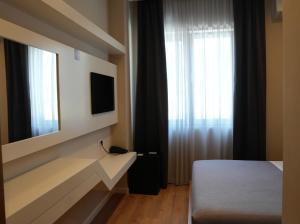 BluePoint Hotel