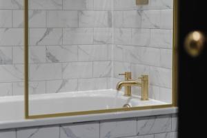 Royal Mile Apartments