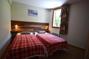 VAUJANYLOCATIONS - Silenes04