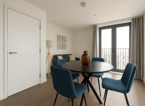 Bright & Modern Flat with Great Transport in Woolwich