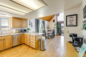 6 Mi to Arizona Snowbowl Forest-View Sanctuary!