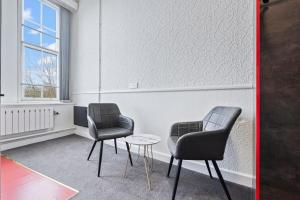 Stylish Double Studio Near the City Centre with Netflix Parking