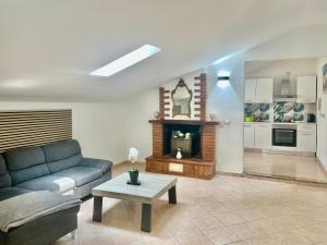 Sealovers house with sea view & big terrace