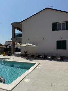 Villa Vida, Medulin - Bazen i jacuzzi