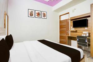 Collection O Sector 4 Gurgaon