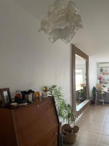 Appartements House with terrace 10 minutes from the beach : photos des chambres