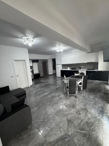 Apartament 3 camera Dem Radulescu H&H