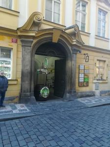 Charles bridge, Old town3 Min walk Private Room D
